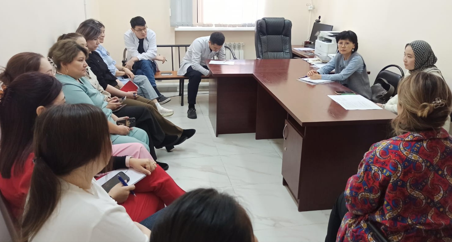 Жезқазған қ. медицина қызметкерлерін бейресми оқыту